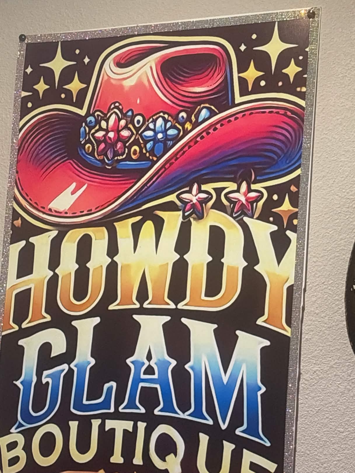 Howdy Glam Boutique brand sign